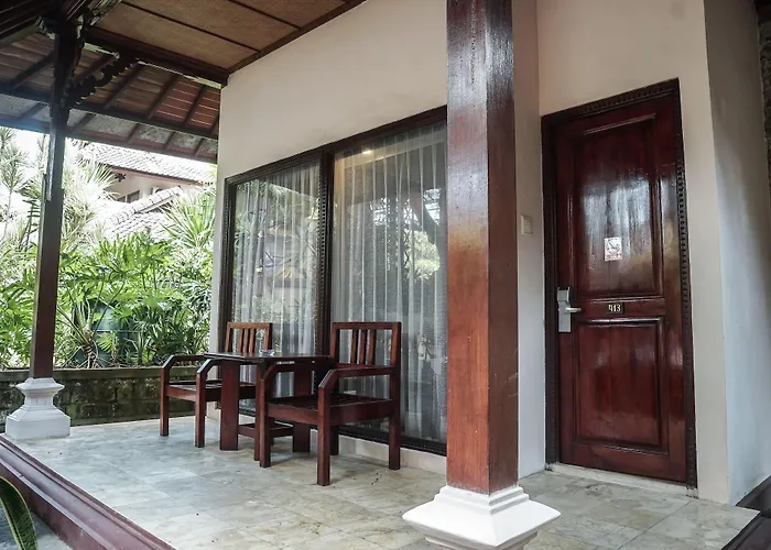 Bounty Otel Kuta Lombok